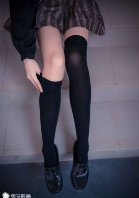 狗配人_BD英语免费电视剧
