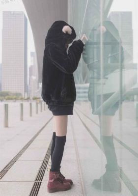 女律师的堕落电影_1080P免费观看最新