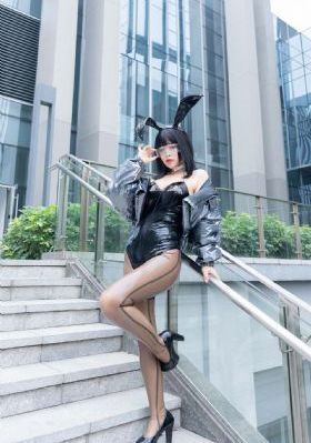 年轻阿姨2_超清在线观看视频