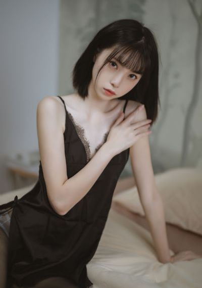 《顶楼的大象》_超清高清在线观看
