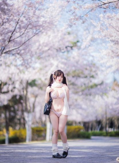 女儿的朋友韩_影视大全免费在线观看播放