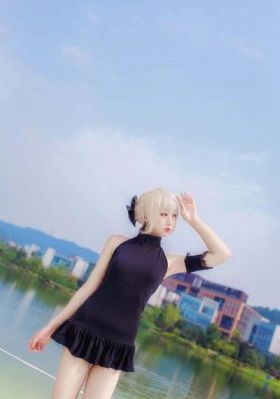 家庭主妇的经销商 电影_蓝光免费观看超清
