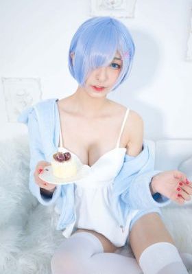 尸兄第一季_1080动漫免费观看